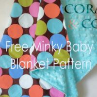 Free Minky Baby Blanket Pattern and Tutorial DIY Minky baby Blanket. Easy Pattern and Tutorial on how to sew a minky baby blanket for babies and toddlers from Coral and Co