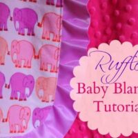 Ruffle baby blanket tu