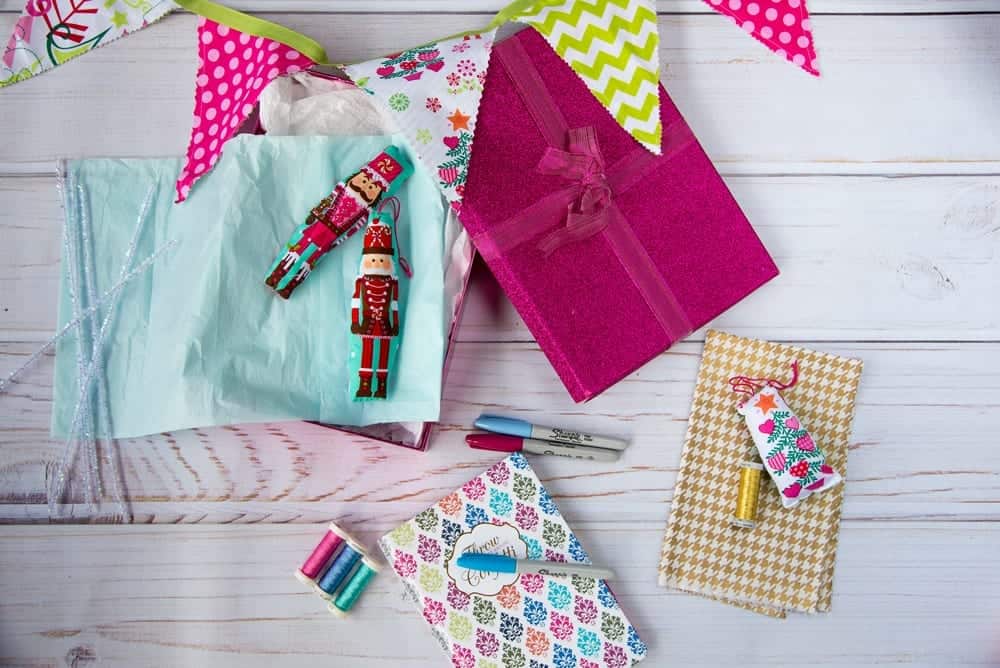 DIY-stuffed-fabric-christmas-ornament-tutorial