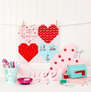 heart-mini-quilt-pattern-free-cut-files