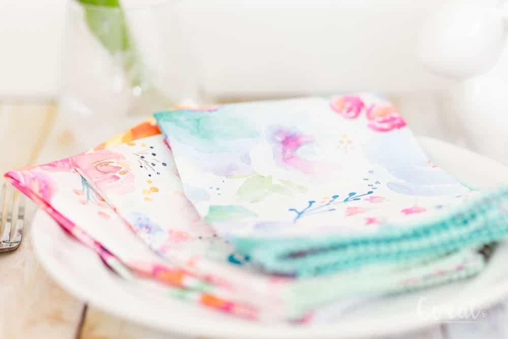 diy-easter-napkin-tutorial