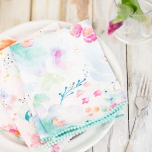 diy-pom-pom-napkin-tutorial