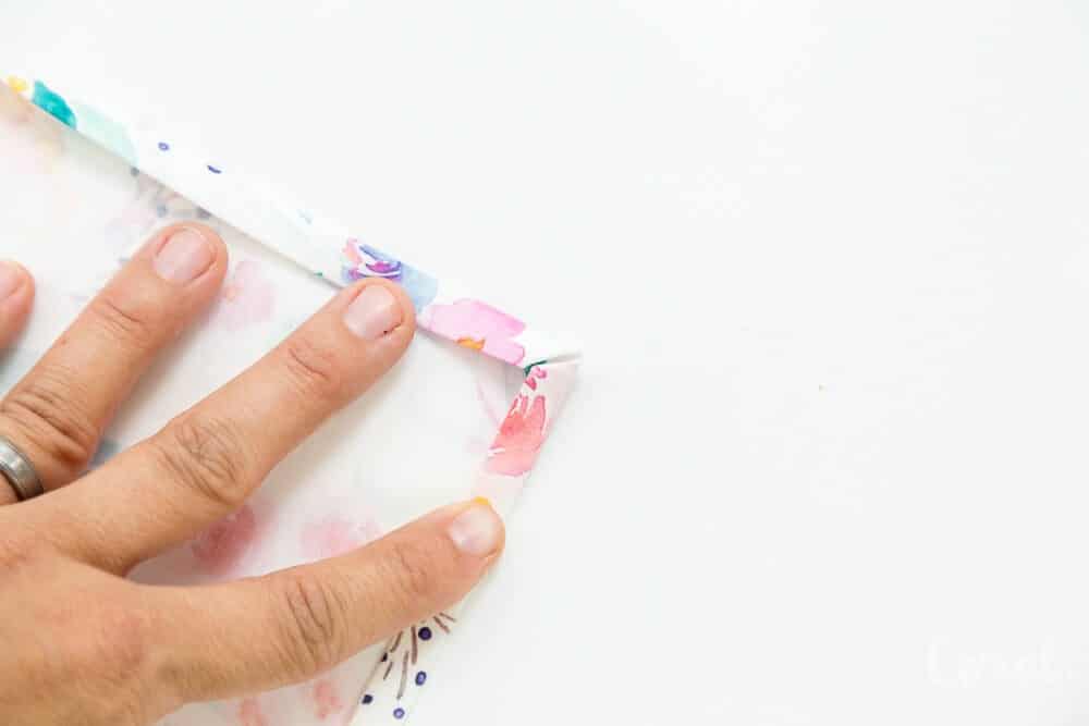 how-to-sew-mitered-corners-on-fabric-napkins