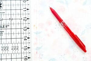 sewing-napkin-tutorial-with-mitered-corners