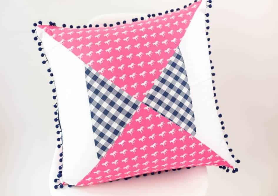 derby-day-fabric-quilted-pillow-pattern-and-tutorial-coral-and-co