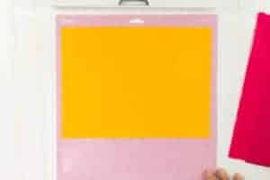 add-felt-to-cricut-fabric-cutting-mat