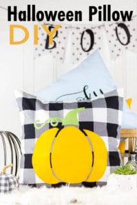 pumpkin-applique-on-pillow