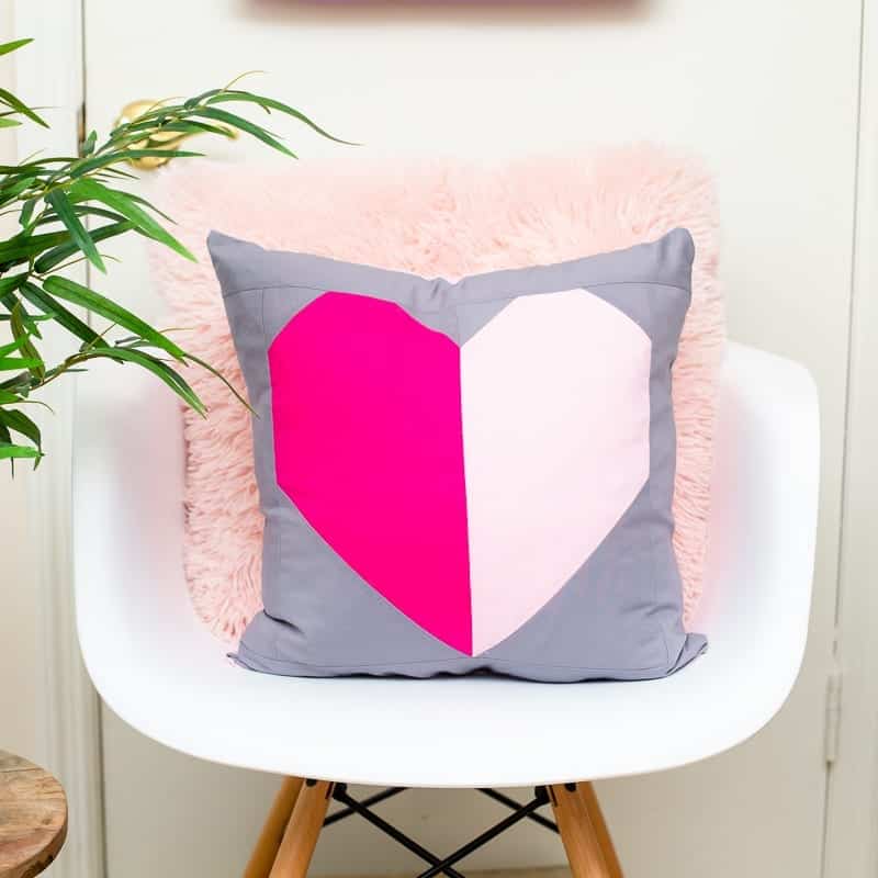 heart-block-pillow-pattern